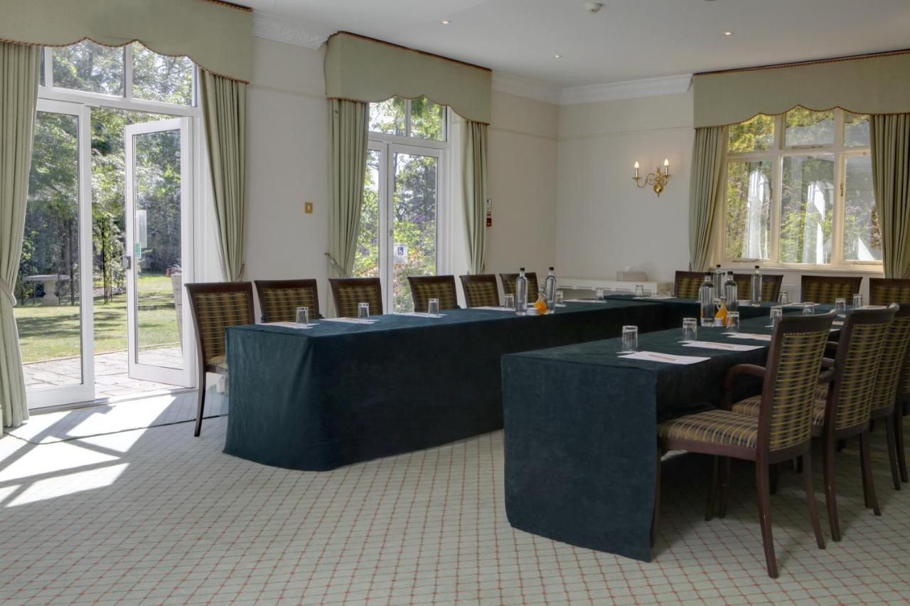 Pontlands Park Hotel Челмсфорд Экстерьер фото