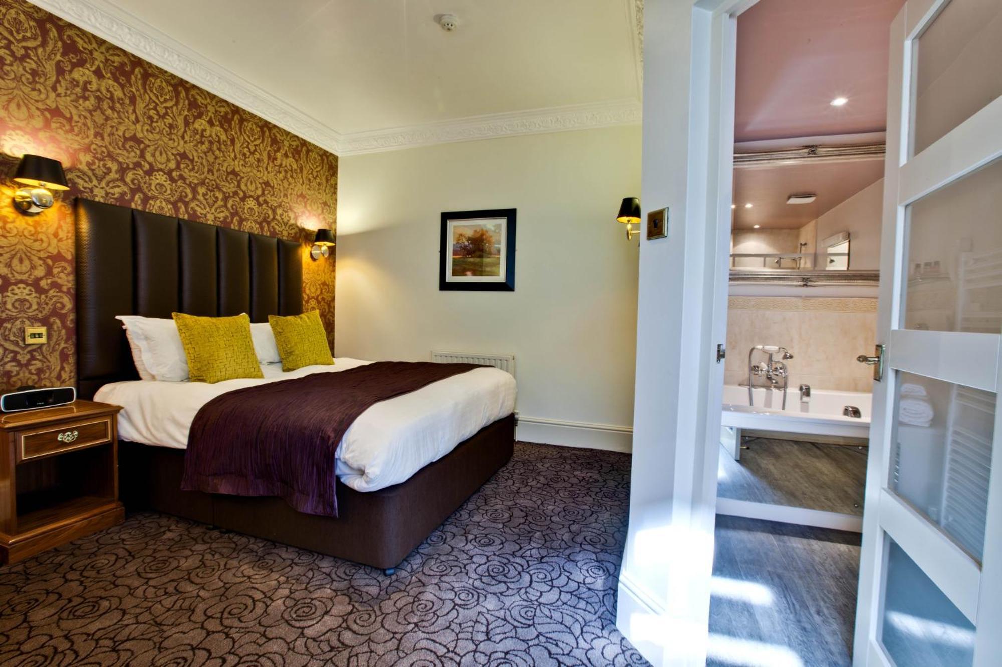 Pontlands Park Hotel Челмсфорд Экстерьер фото