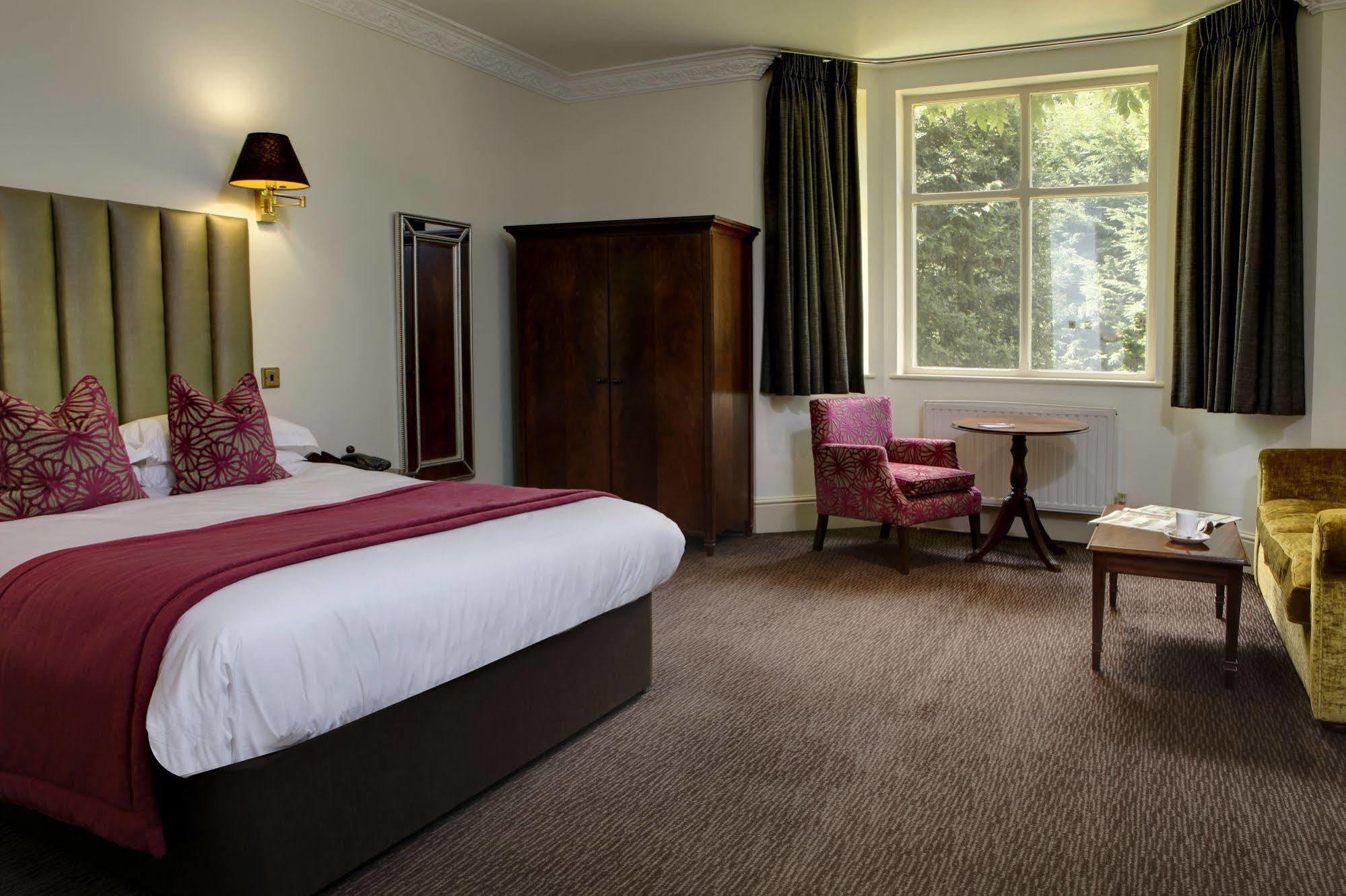 Pontlands Park Hotel Челмсфорд Экстерьер фото